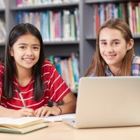 Maths Online LIVE INTERACTIVE Classes in a small group of 6-7 students.